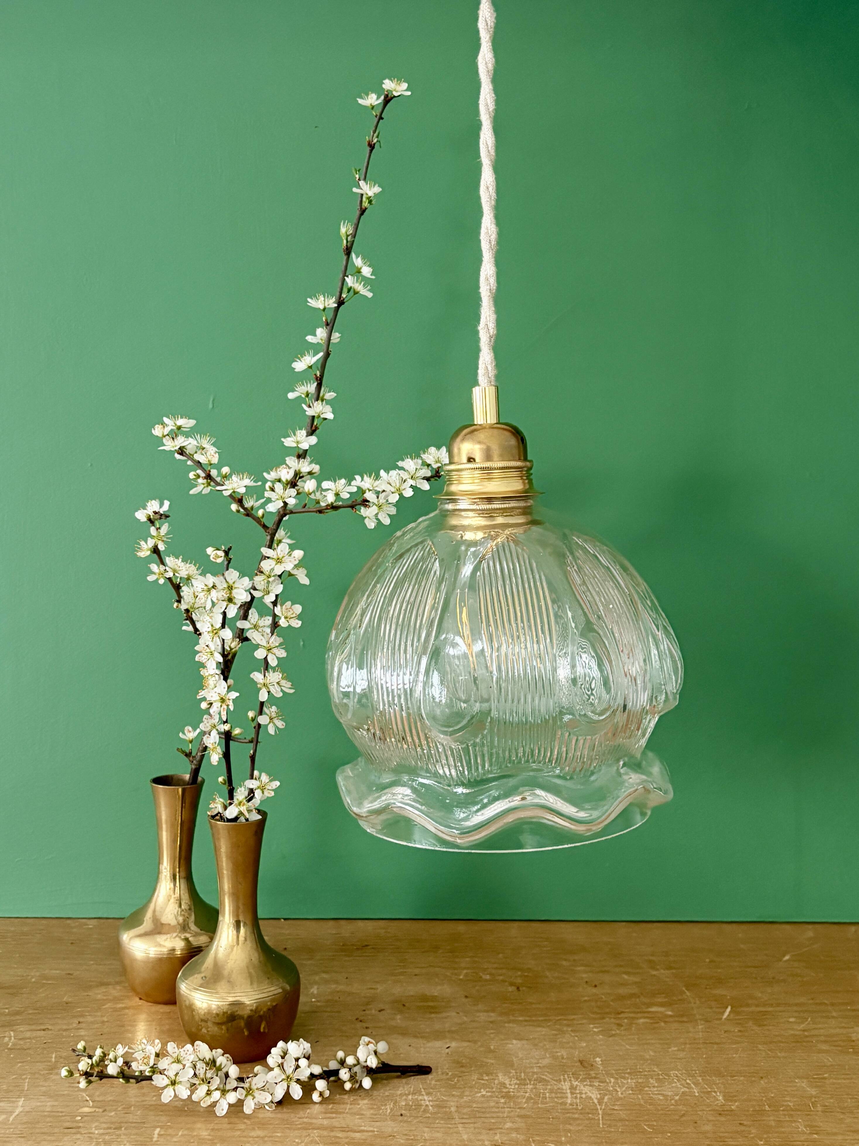 Vintage transparent glass suspension globe