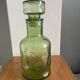 Carafe verte en verre bullé vintage