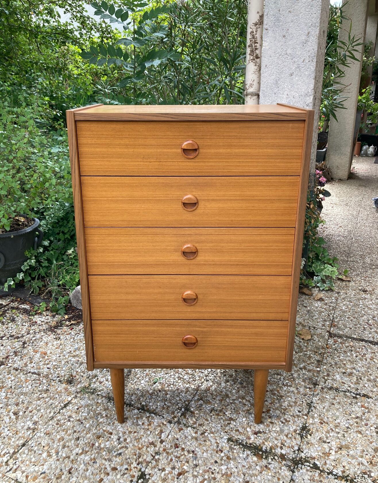 Vintage rag chest of drawers from the 60s