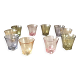 Suite de 10 verres à digestif ou porto