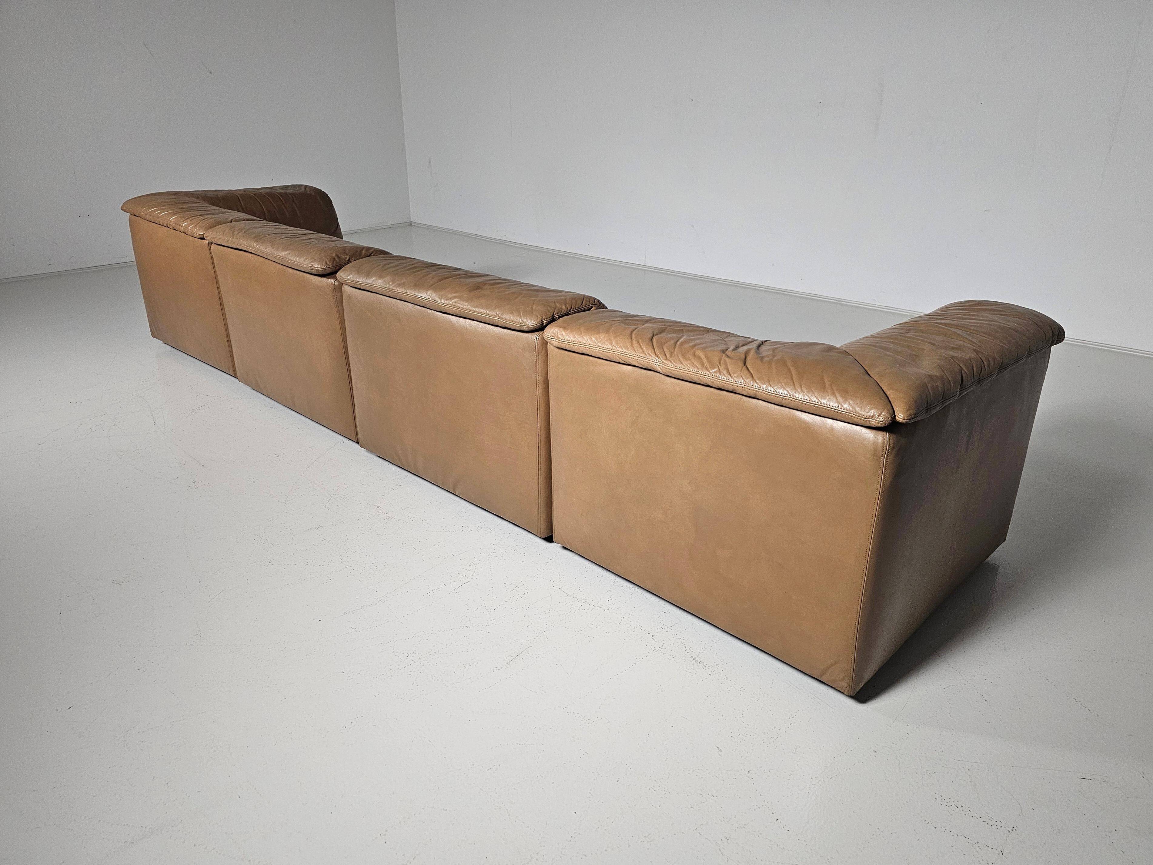 Modular "Jeep" sectional sofa in light brown leather by Anita Schmidt for Durlet, 1970.