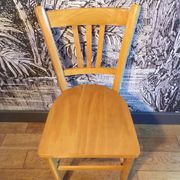Chaise de bistrot vintage