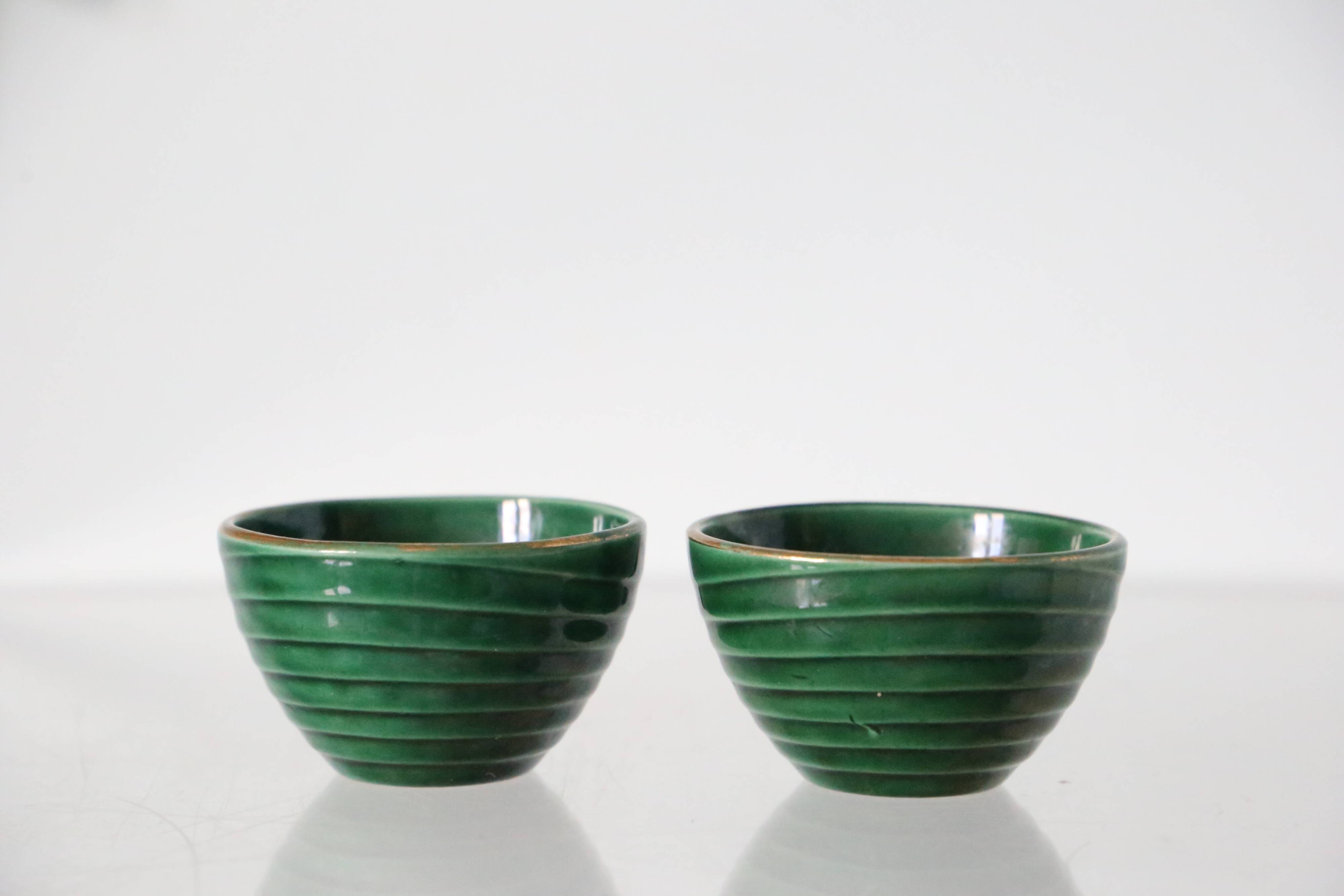 Paire de tasses vertes St Clément vintage