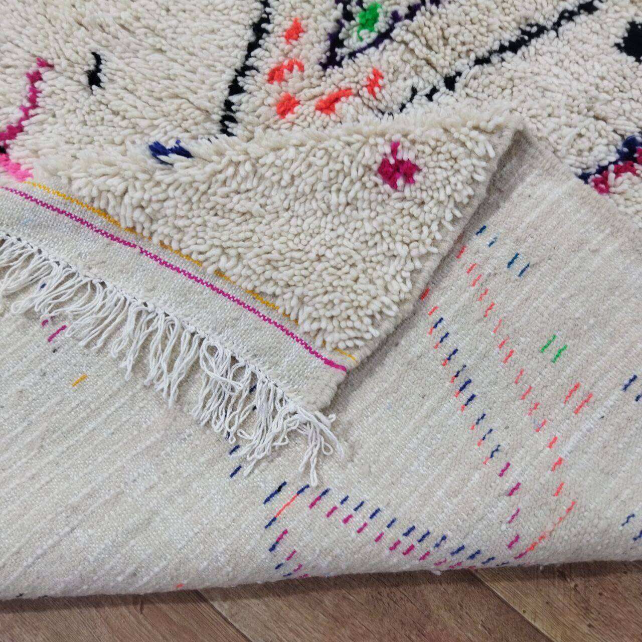 Handmade wool Berber rug 250x150 cm