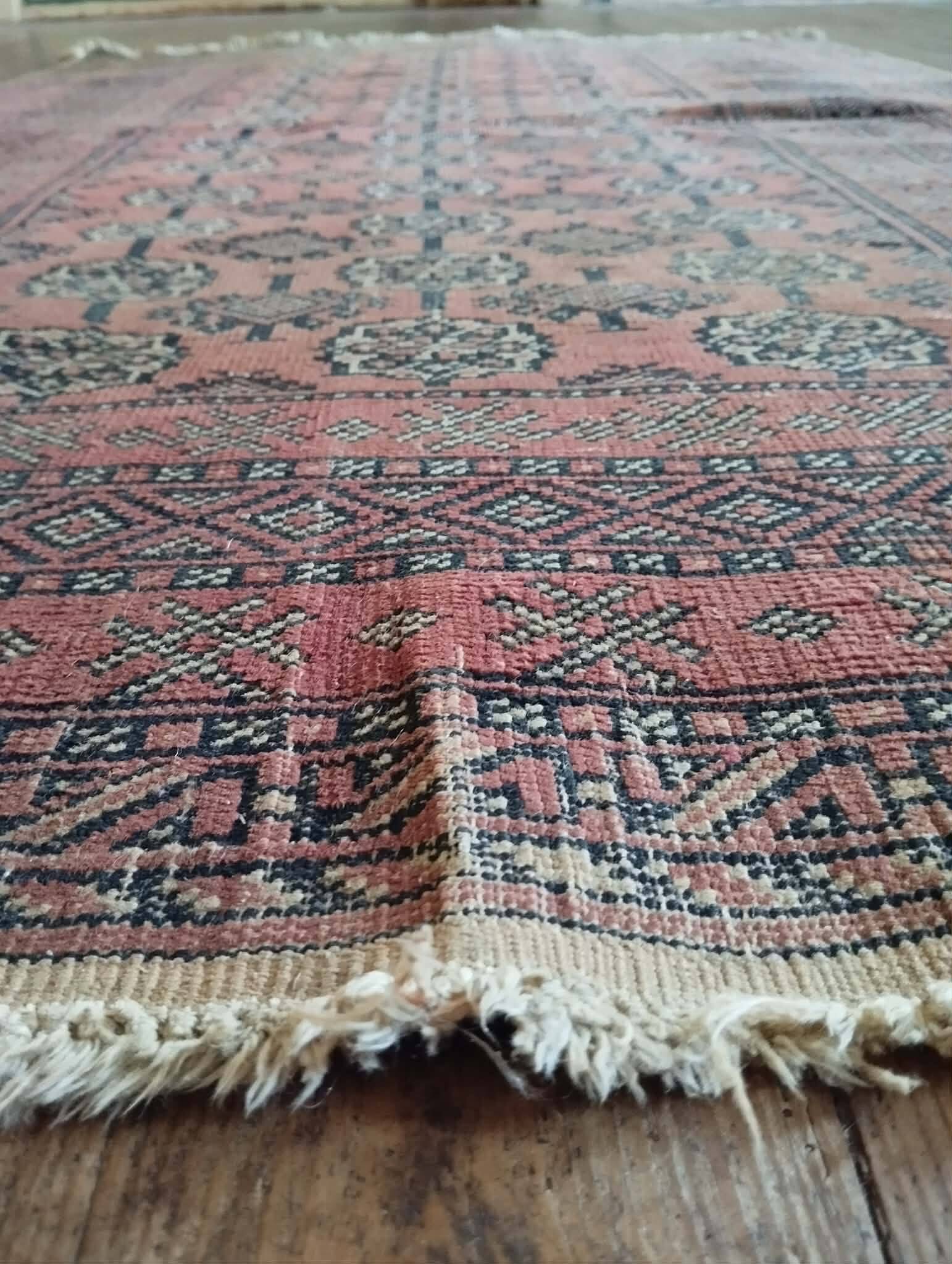 Tapis Pakistanais Boukhara Antique