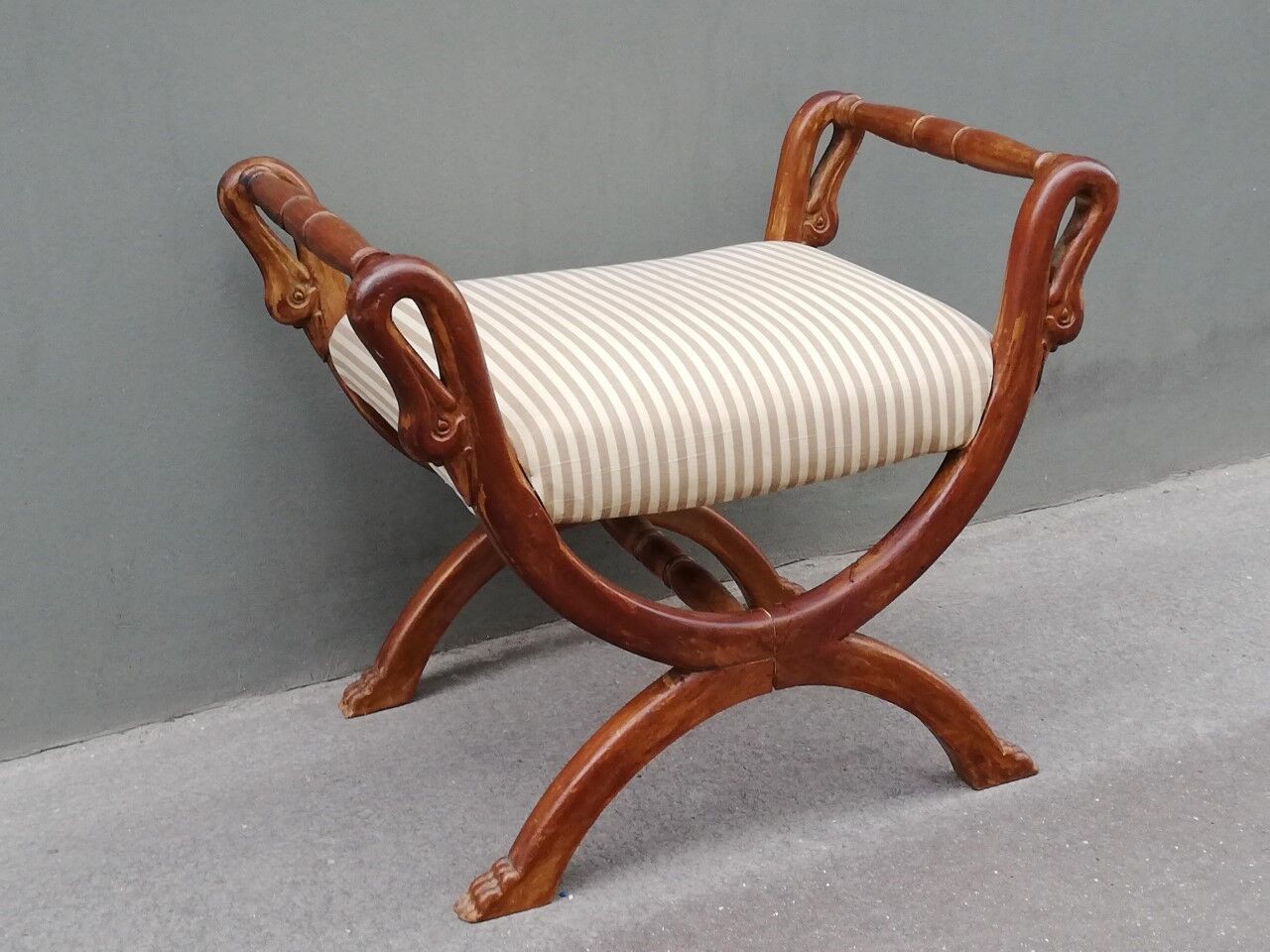 Massive walnut curule seat
