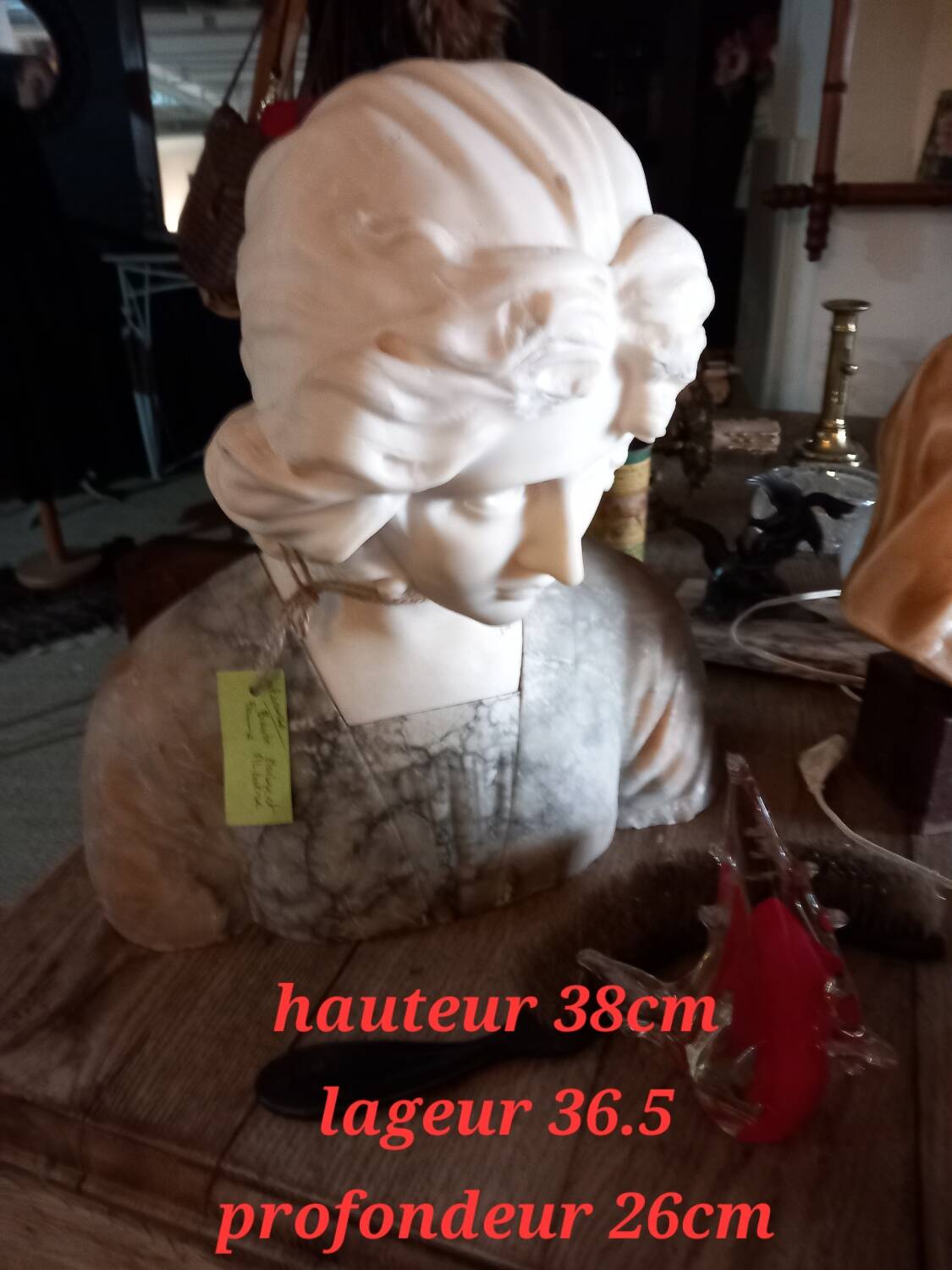 Sculpture tête de femme marbre