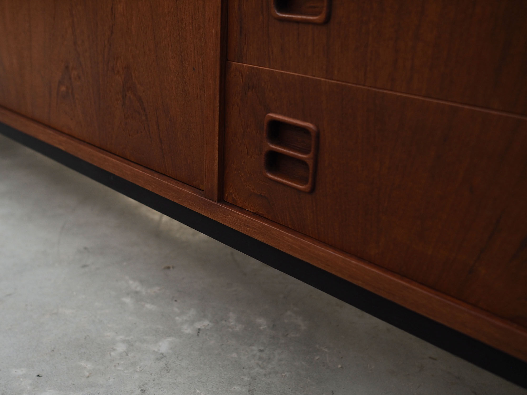 Teak Sideboard, Danish design, 60's, production: Denmark