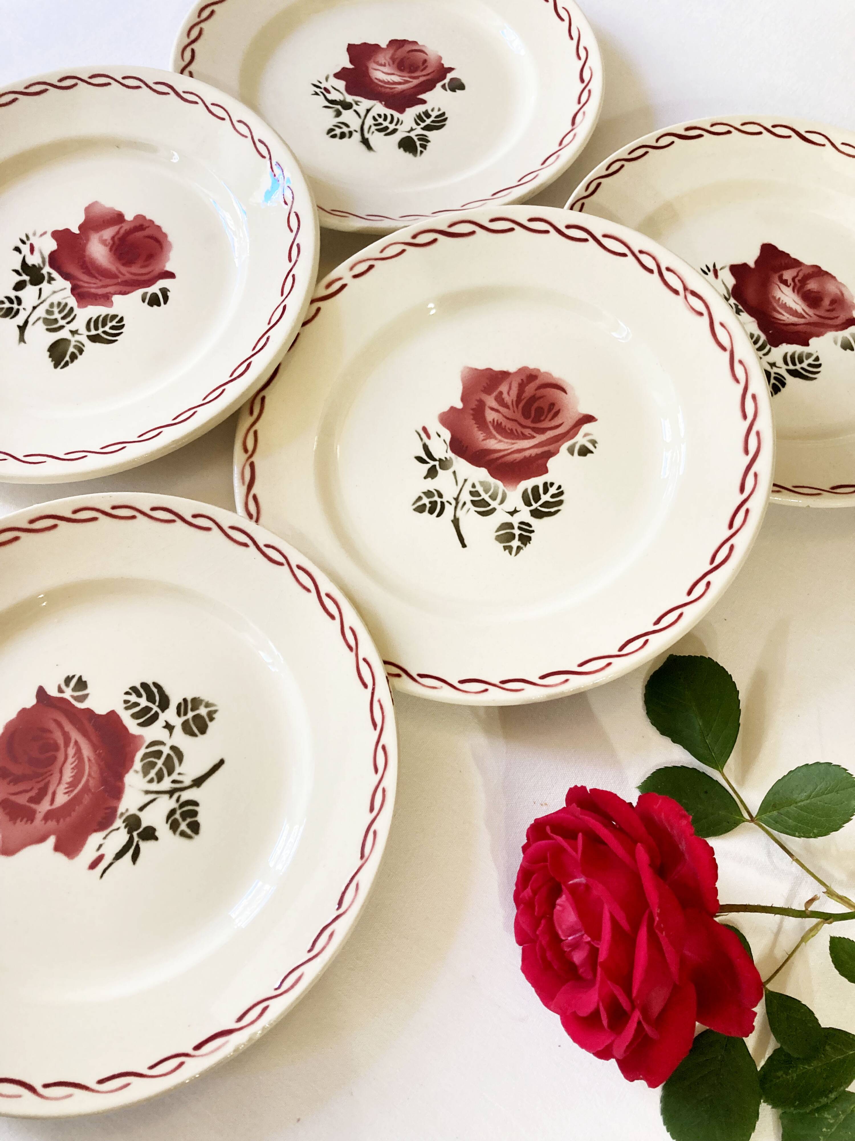 Assiettes à dessert, modèle Germaine, Badonviller