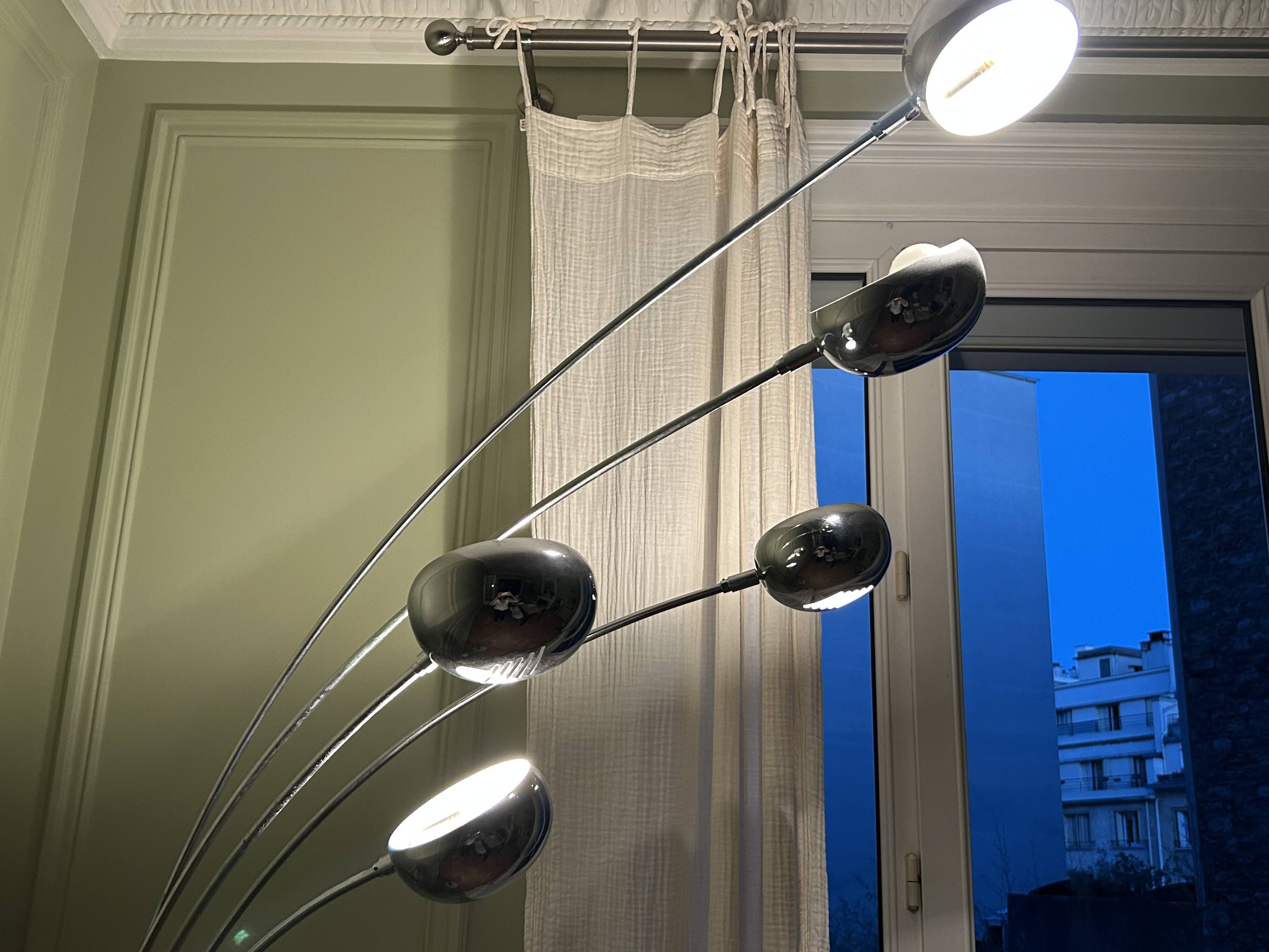 Arc floor lamp