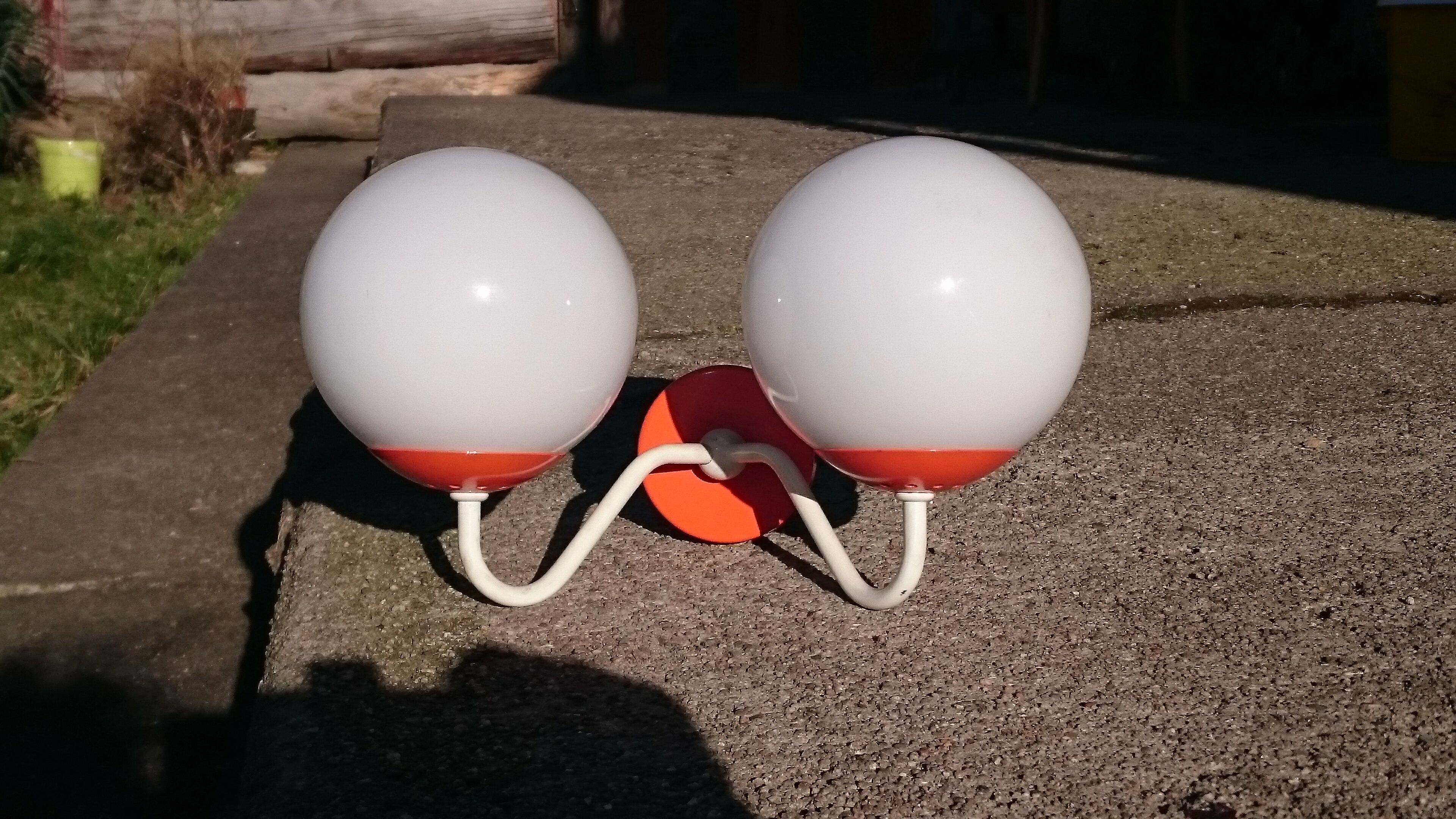 Double globes sconce from the 70s