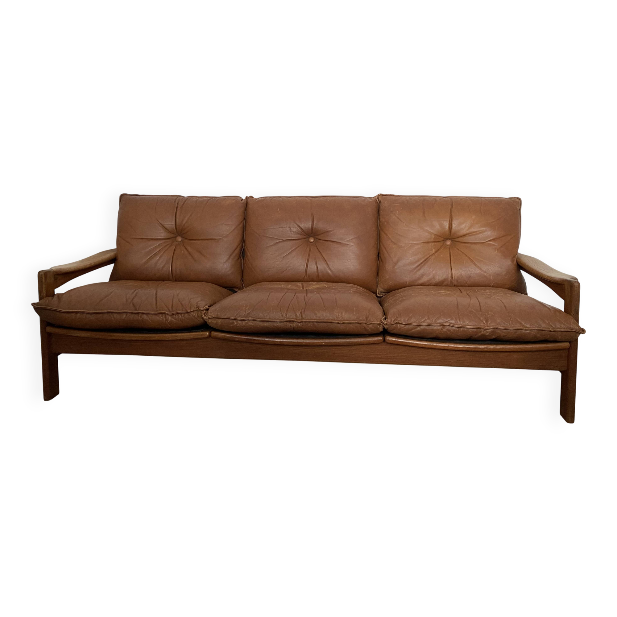 Scandinavian sofa in brown leather and solid wood