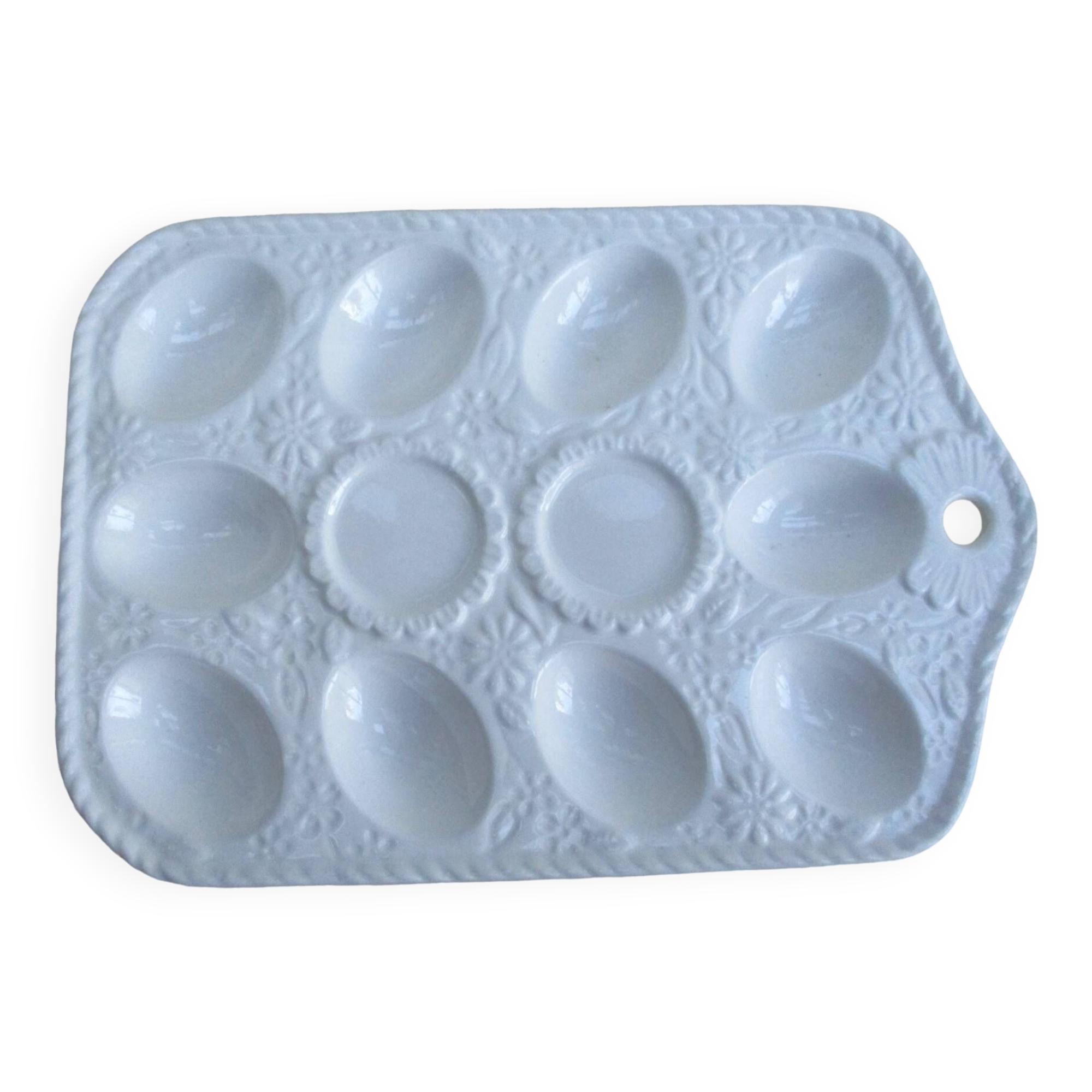 Egg dish, for presentation