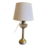Lampe à pétrole montée en lampe