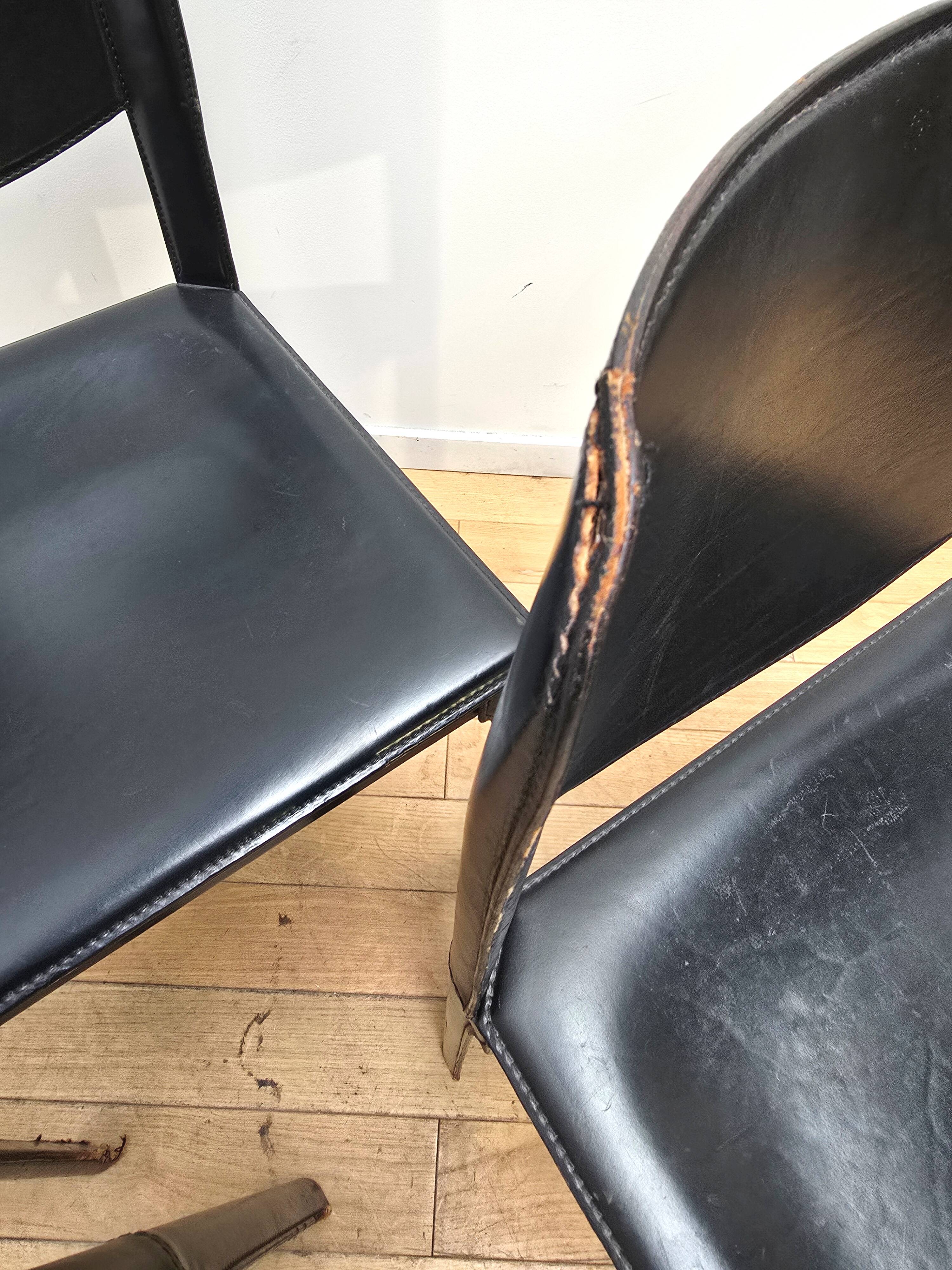 Suite de 3 chaises Matteo Grassi
