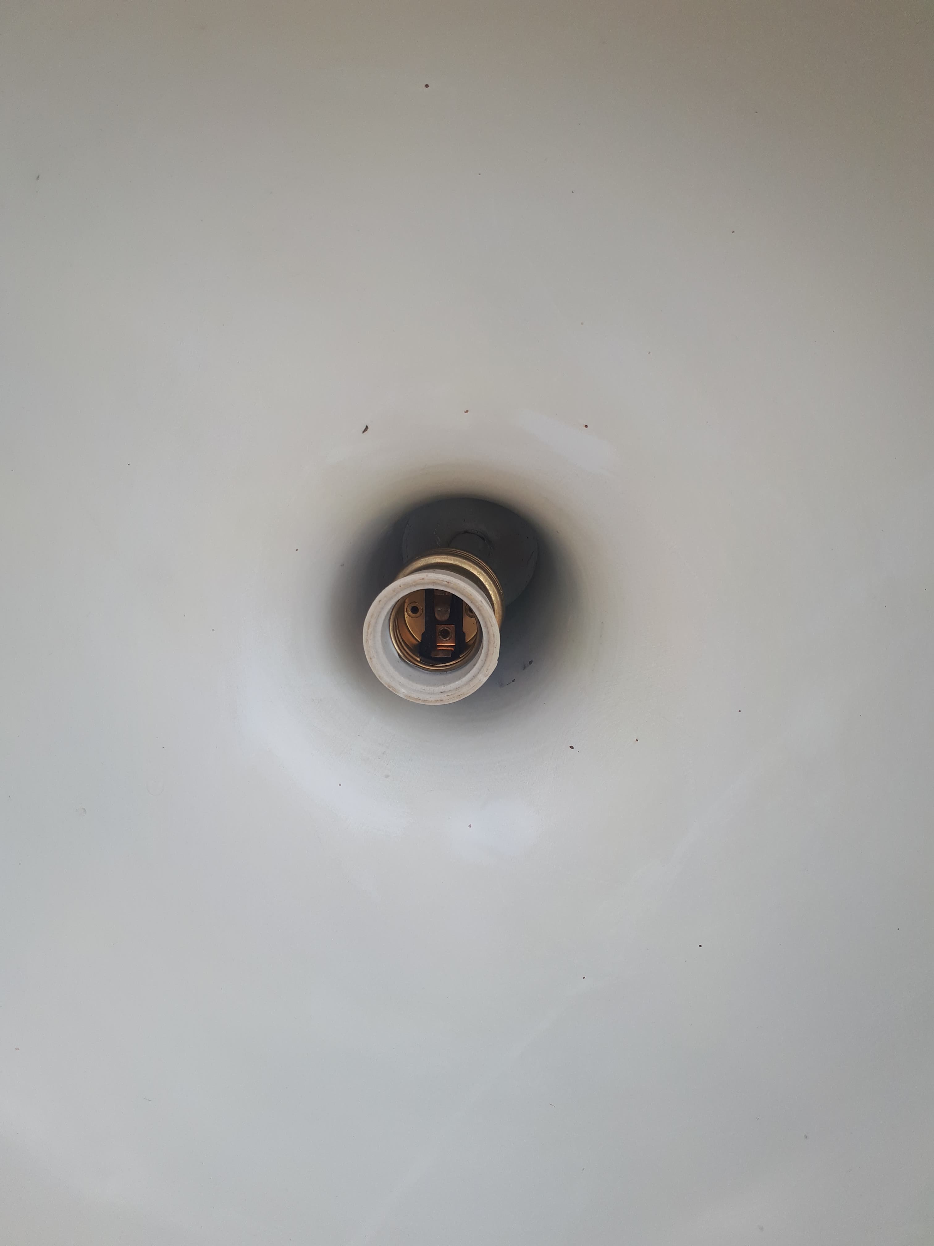 UFO suspension in brushed metal