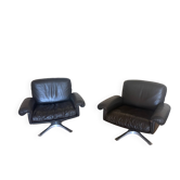 Set of 2 leather swivel lounge chairs De Sede DS-31