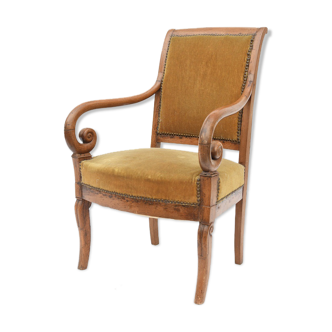 Restoration-style butt armchair