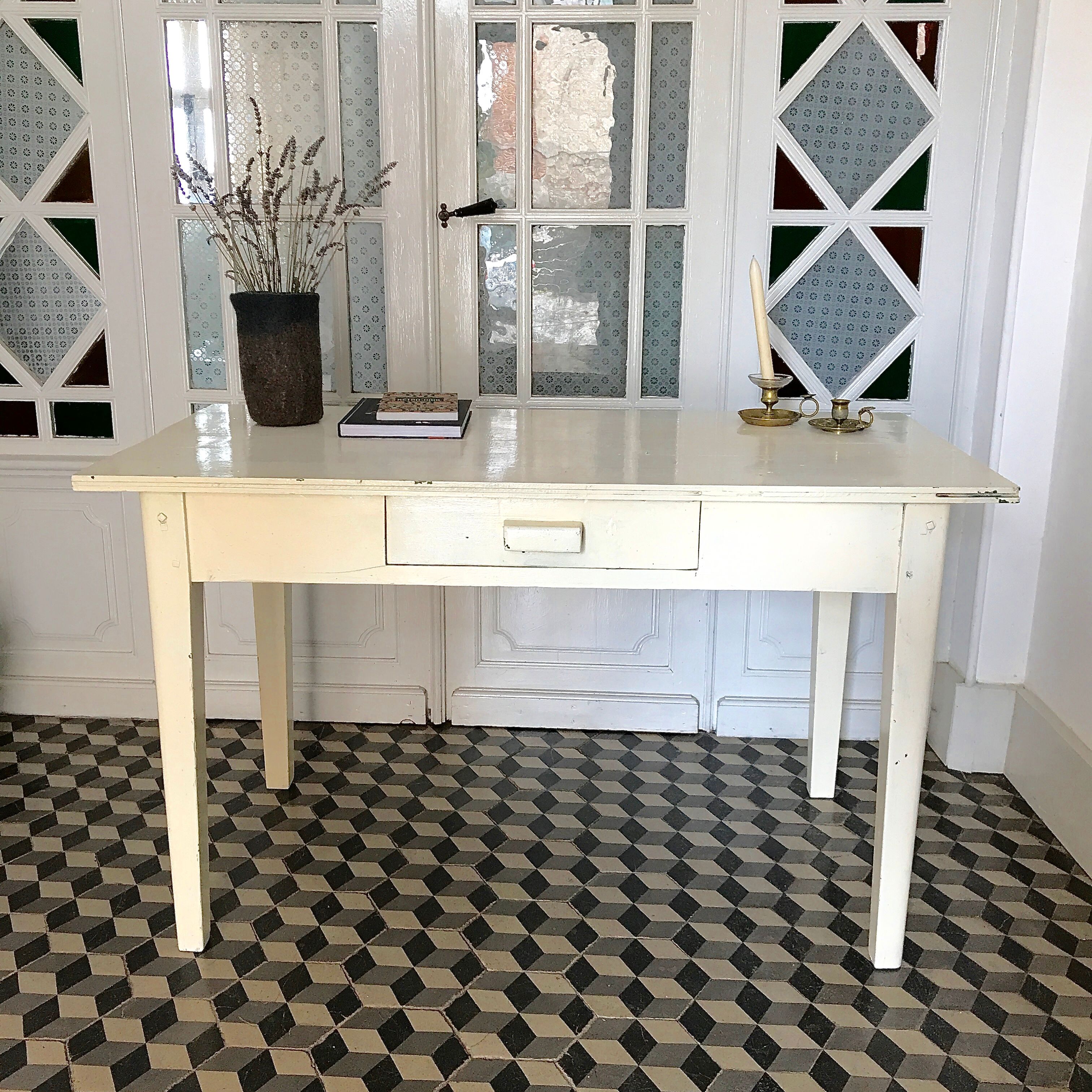 Old white wooden table