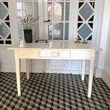 Old white wooden table