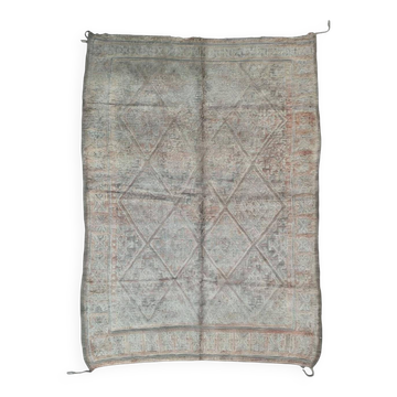 Vintage Berber Rug - 305 x 195 cm