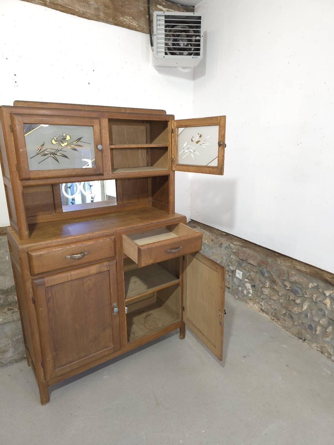 Small Mado piece of furniture