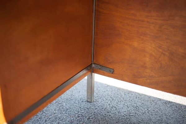 Bureau bois et métal et plateau formica, 50
