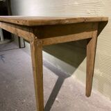 Farm table