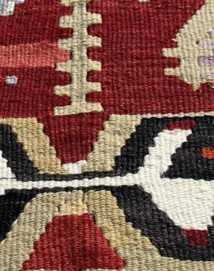 Traditional Turkish carpet 167x105cm