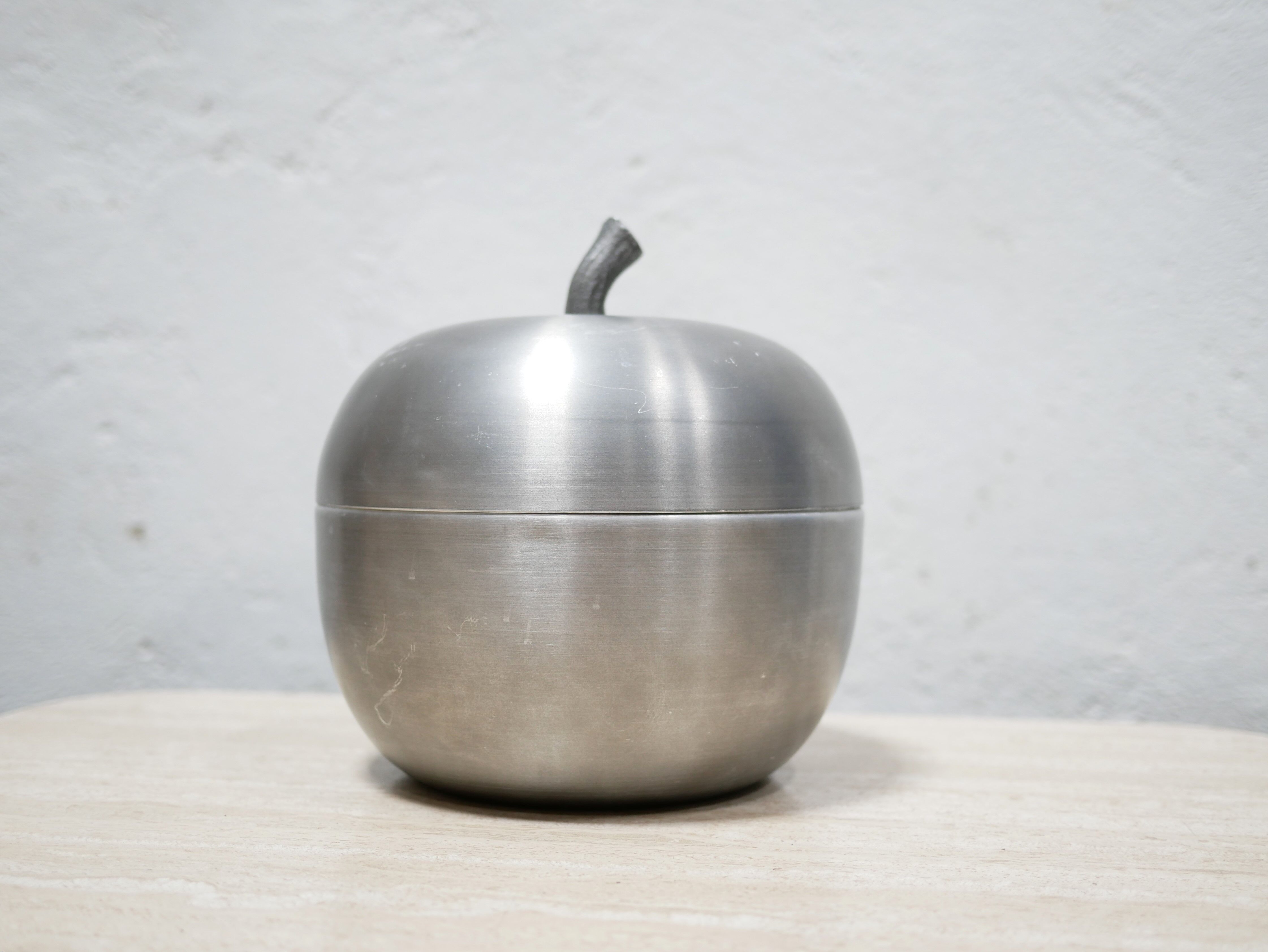 Vintage apple ice bucket