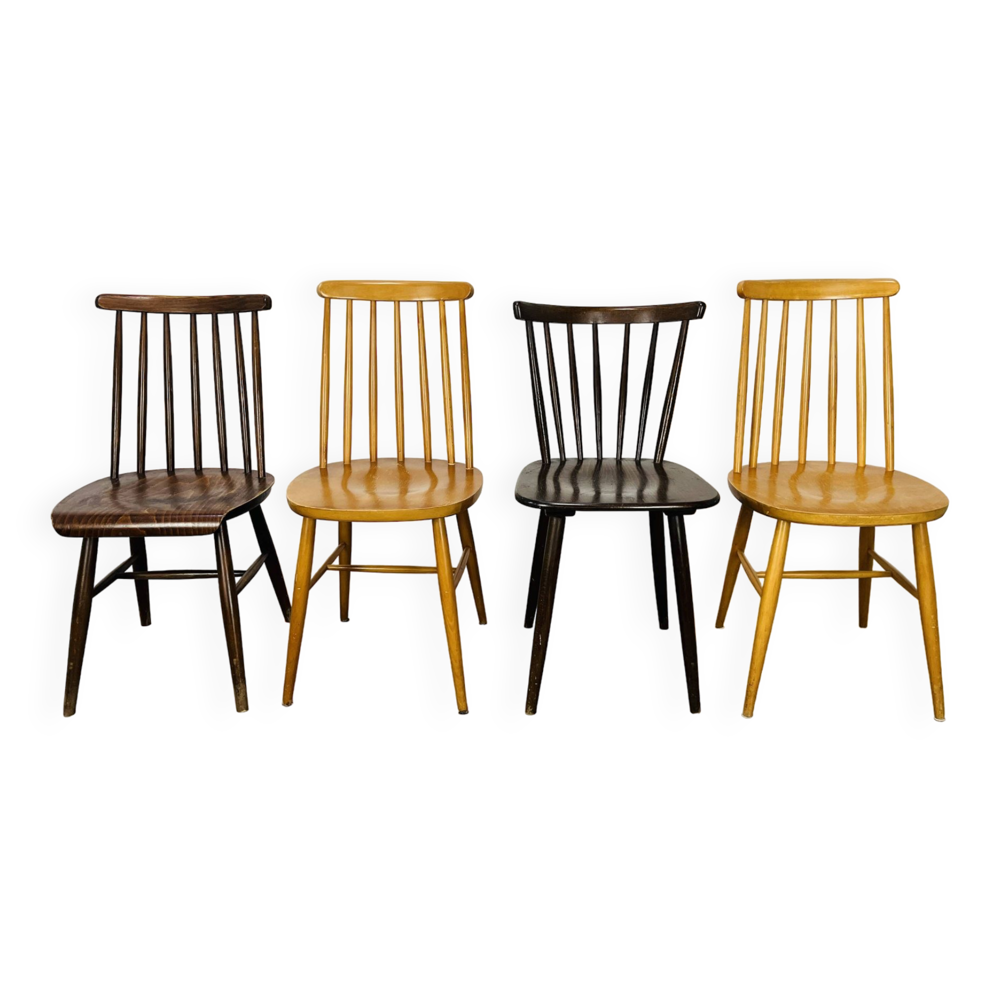 4 Scandinavian chairs with bars from the 60s