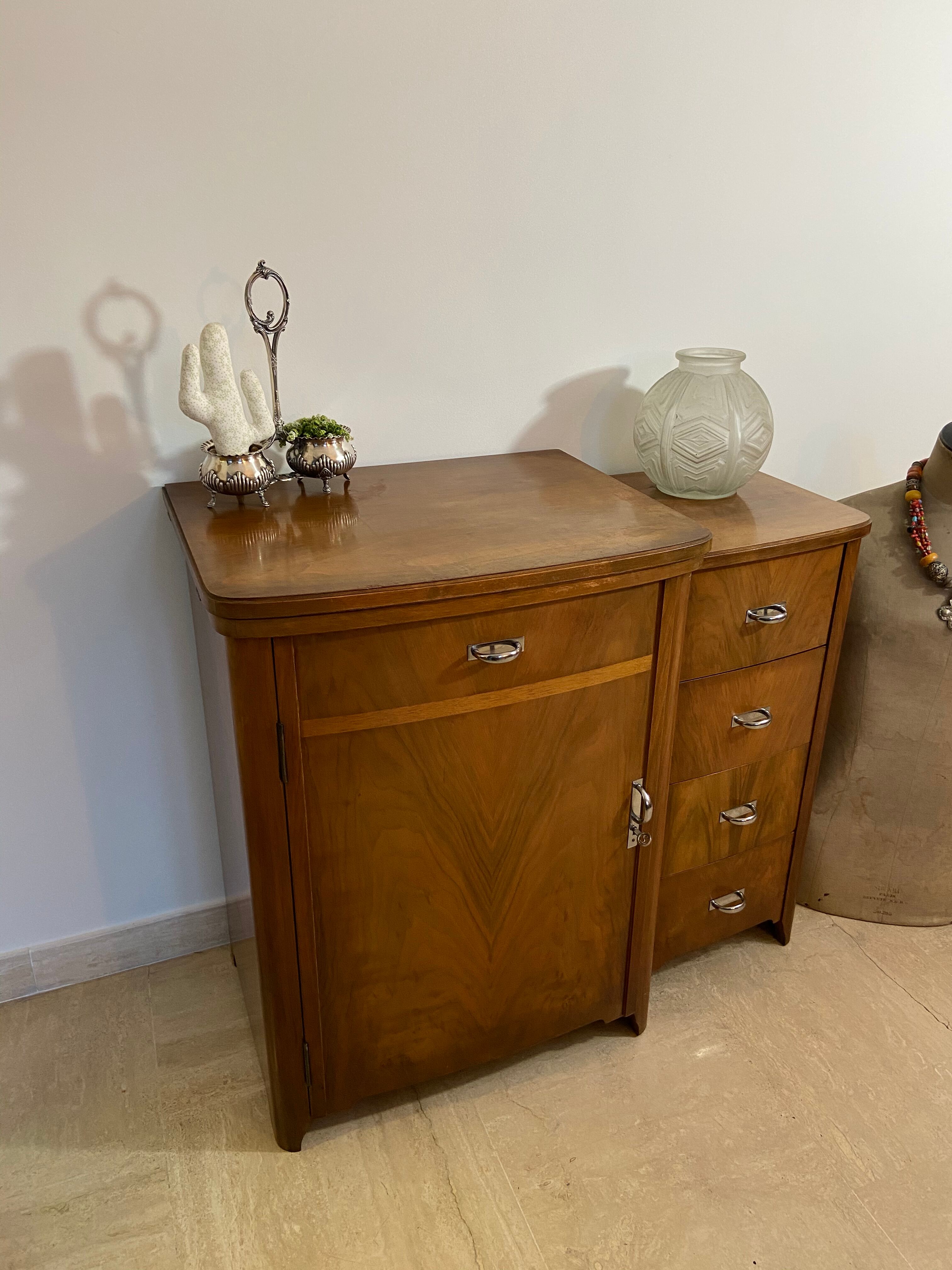 Art deco dresser, 30s