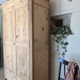 Large wardrobe - hanging space and shelves