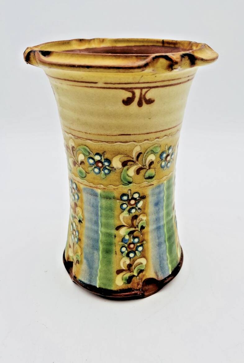 Le Cailar ceramic vase