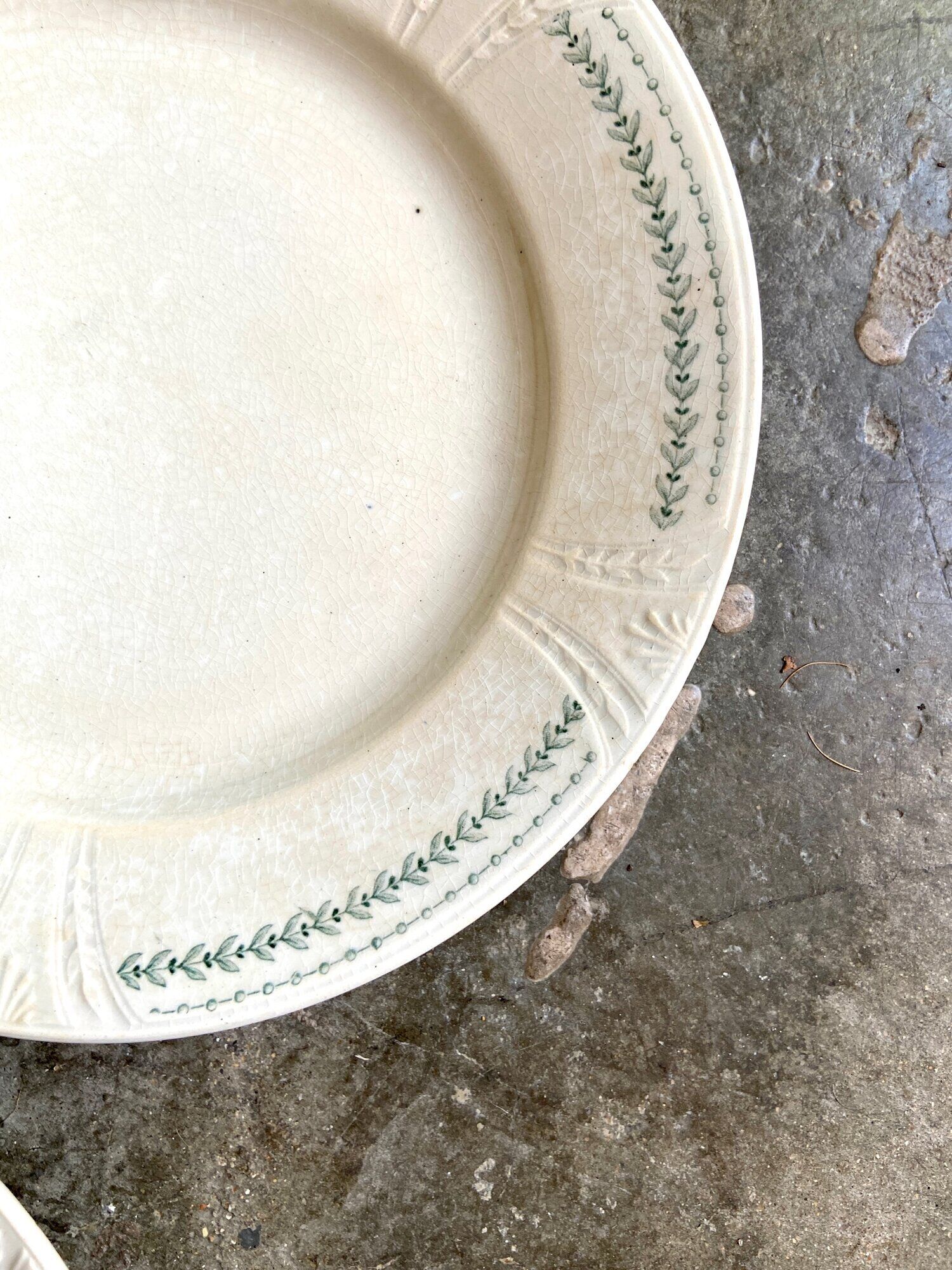 5 flat plates Gien in iron earth, service "Rivoli"