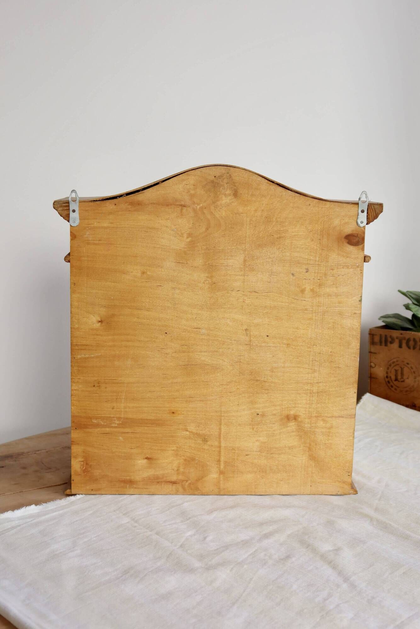 Vintage wooden wall cabinet – 2 mesh doors and shelf