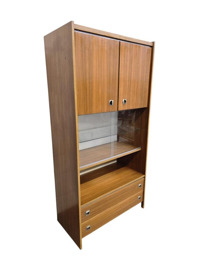 Vintage wooden display cabinet/bookcase.
