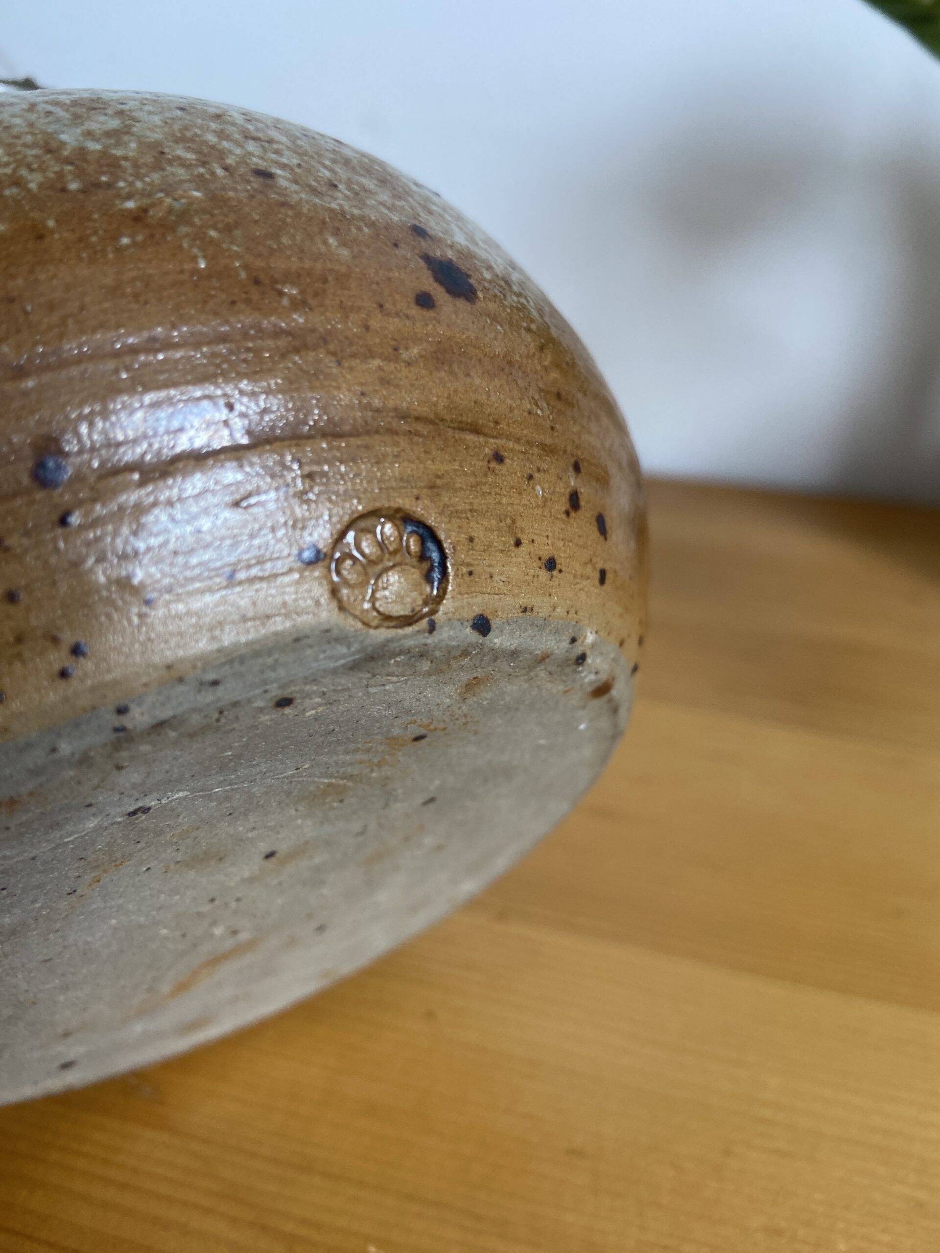 Stoneware oil lamp