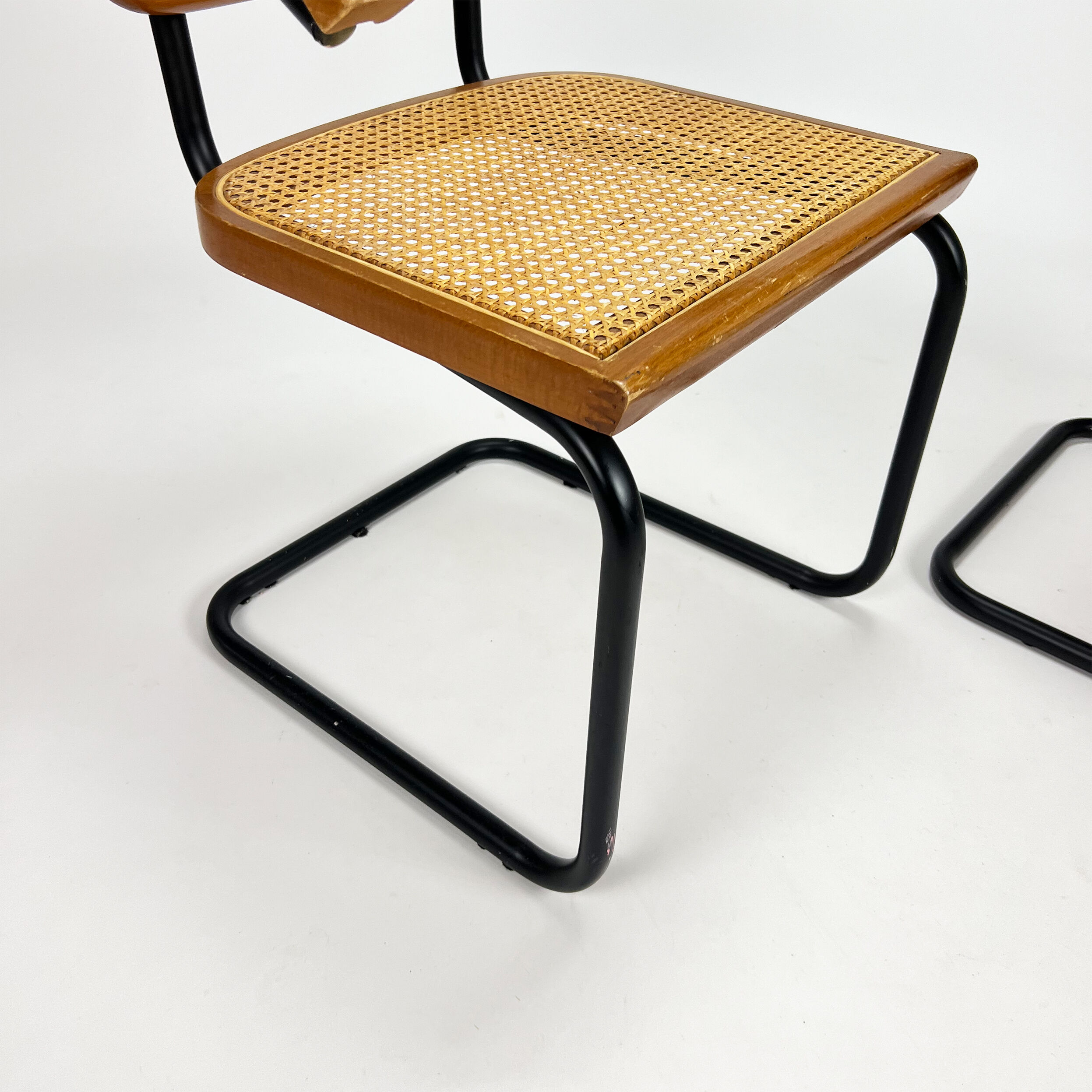 Set of 2 tubular black frame and cane cantilever dining chairs Breuer, italy, 1970s