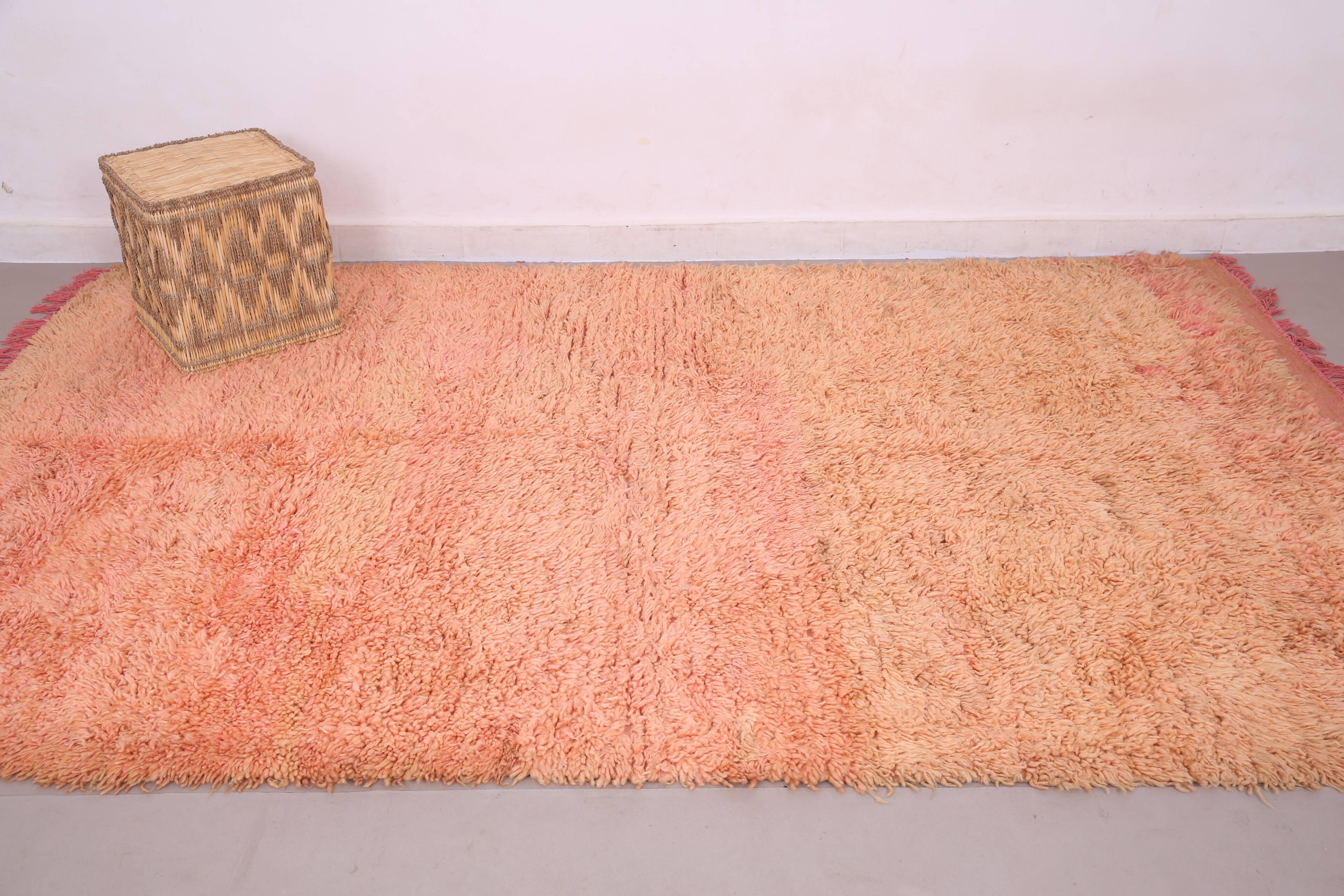 Vintage Handmade Moroccan Rug 185 x 291 cm - Berber Wool Rug - Boujaad Rug
