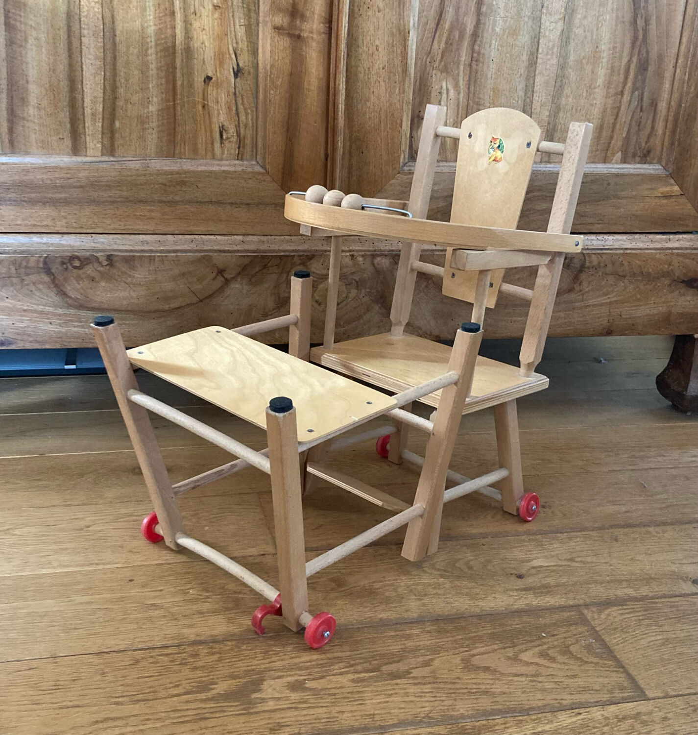 Doll high chair from the 20th century, convertible into a walker (deliverable)
