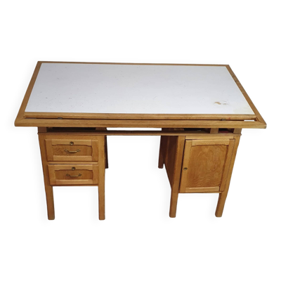 Grand bureau / table d'architecte en chêne des années 1940