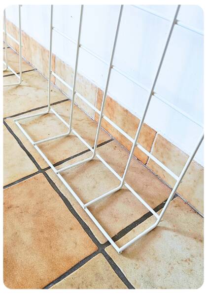 Paire de porte-manteaux String des années 50 par Karl Fichtel pour Dra