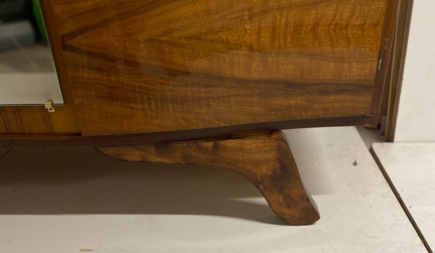 Vintage compass feet cabinet from 1962