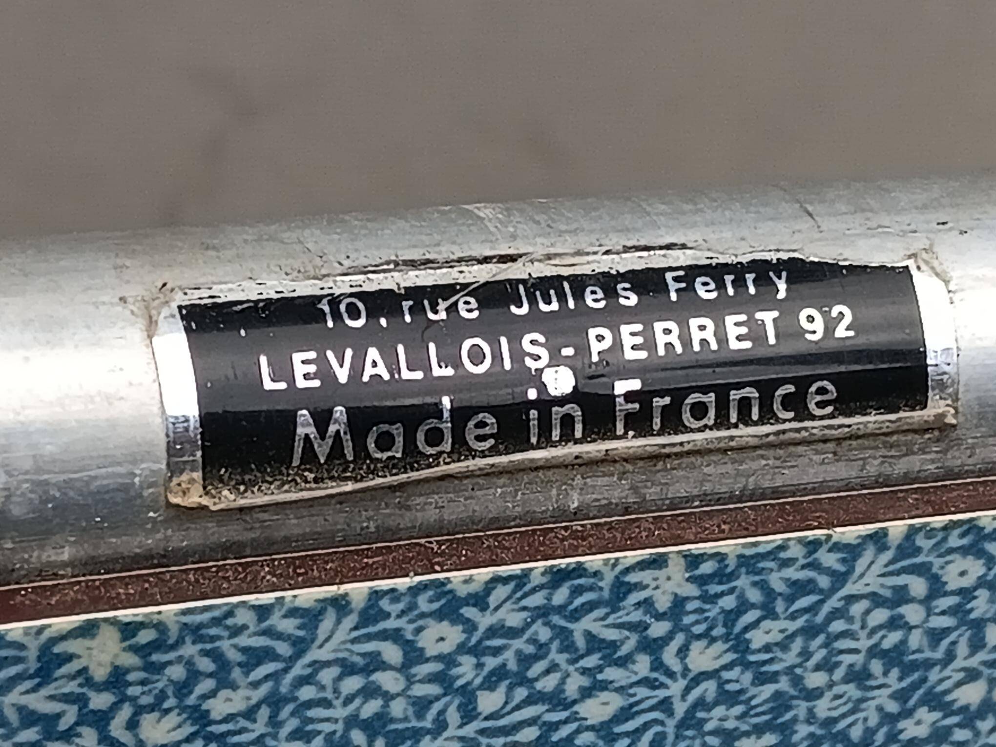 Vintage 1980s folding rolling table