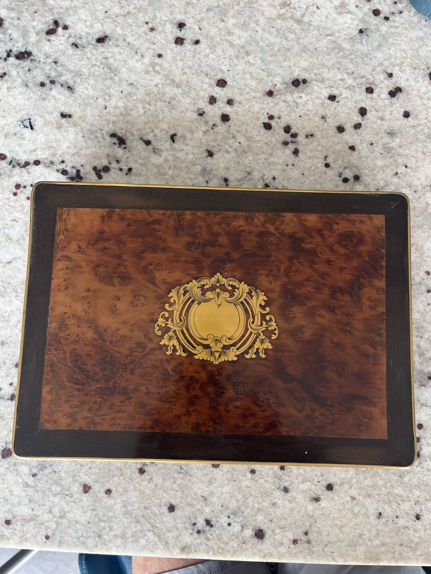 Antique Boston game box from the 19th century - marquetry, tokens, and handwritten rules.