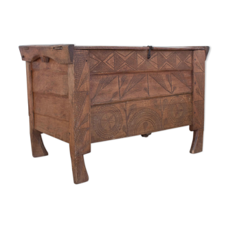 Antique Hand-Crafted Beech Trunk