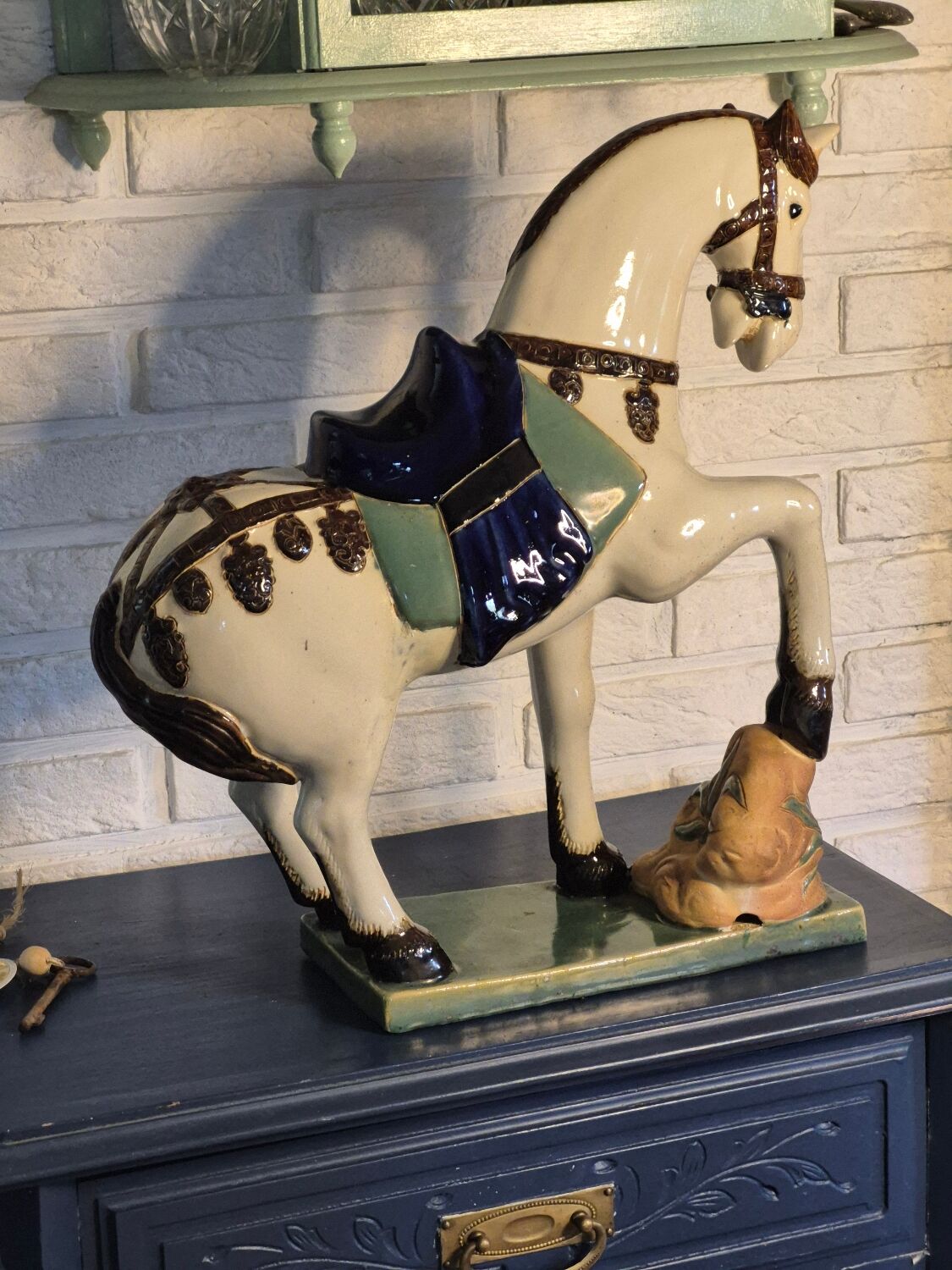 Horse statuette