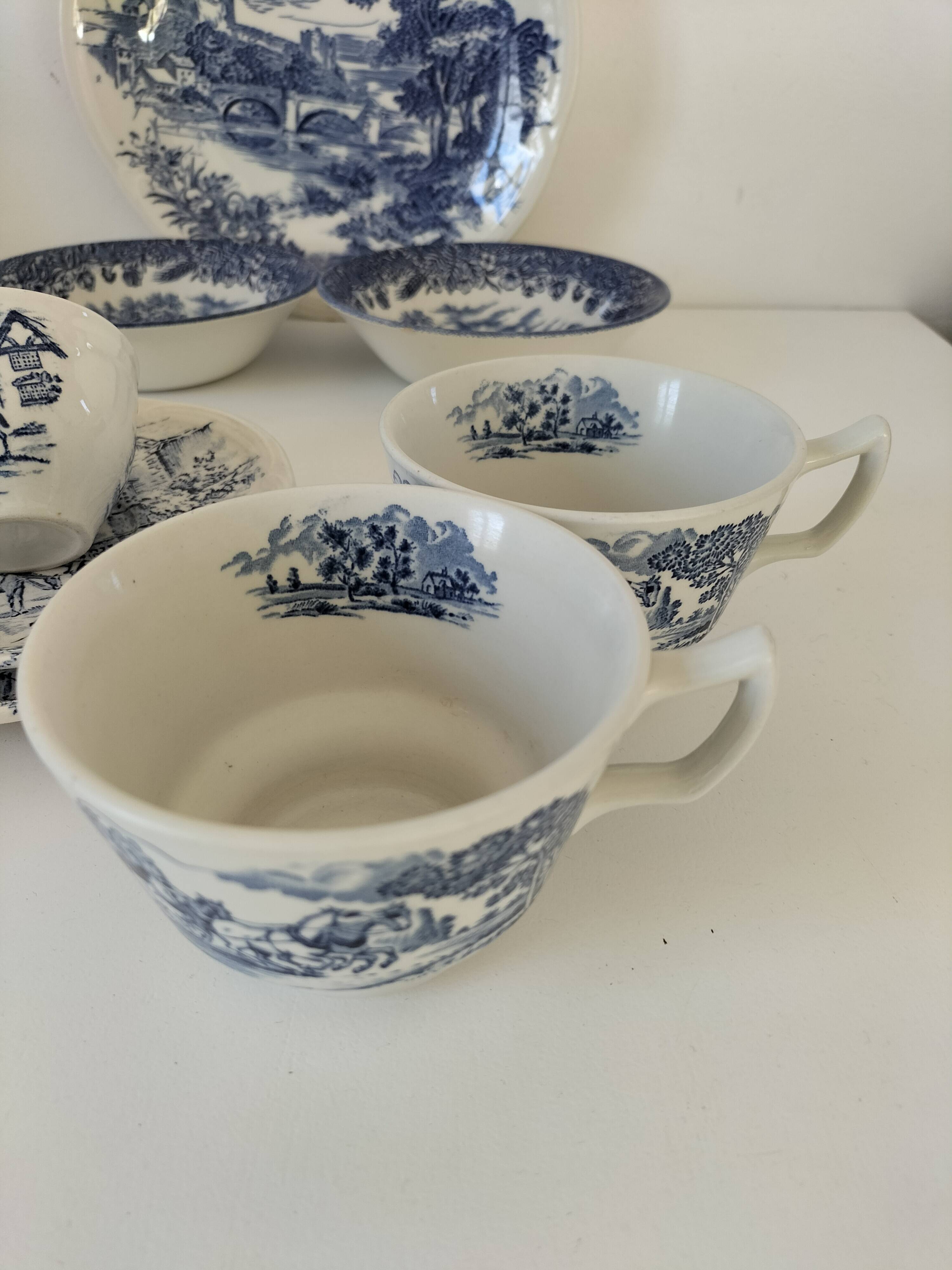 Mix & Match Blue Earthenware Brunch Set – Gien, England, Italy