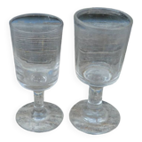 Ensemble de 2 petits verres à pieds anciens  pour digestif